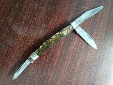 VINTAGE 1920's WINCHESTER 4" CELLULOID SWIRL HANDLE 3 BLADE STOCK KNIFE
