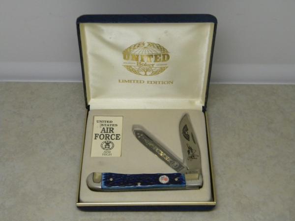 Boker Germany Blue Bone American Armed Forces Series "US Air Force" Trapper Knife in Box c.1990's