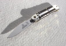 NEW HUBERTUS AUTO 7 1/4" SOLINGEN GERMANY GENUINE STAG LEVER LOCK KNIFE - W/BOX