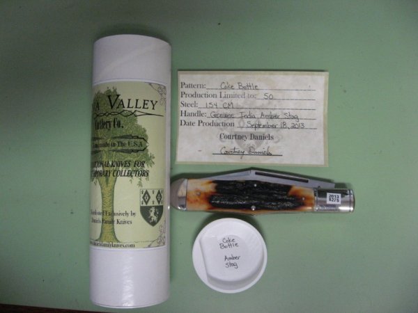 TUNA VALLEYAMBER STAG COKE BOTTLE