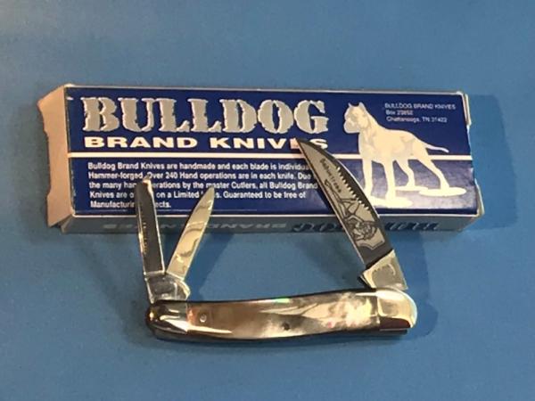 Vintage HAND MADE Bulldog Brand 3 Blade "Seductress" Whittler w/ Flashy Black Lip Pearl Handles -NOS Vintage HAND MADE Bulldog Brand 3 Blade "Seductress" Whittler w/ Flashy Black Lip Pearl Handles -NOS