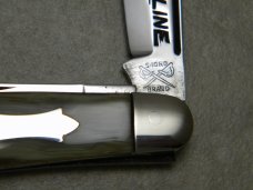 Camillus Cutlery Co. Camillus NY USA Sword Brand Streamline 2 Blade Jack Knife c.1941-1946 