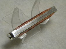 Robeson 623595 USA Imitation Strawberry Bone Muskrat Knife c.1960's