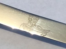 Queen 80  Master cutters collection  2284