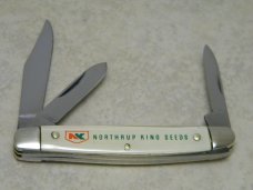 Kutmaster Utica N.Y. USA Northrup King Seeds Stockman Knife