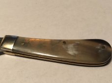 A Wright &Sons pruning knife horn
