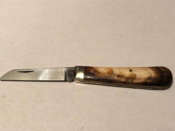 A Wright &Sons Eureka blade knife horn