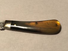 A Wright &Sons pruning knife horn
