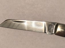 A Wright &Sons pruning knife horn