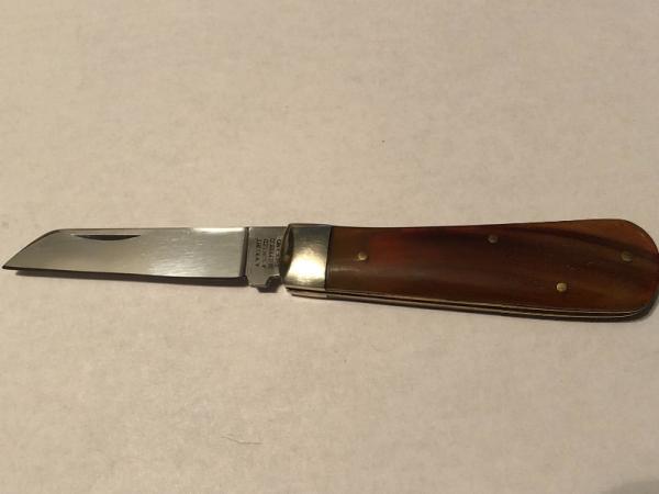 A Wright &Sons pruning knife horn