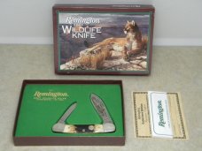 Remington USA Stag Canoe 2001 Wildlife Knife in Box