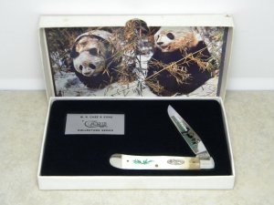 Case XX Bradford PA USA 1990 White Bone W154 SS Giant Panda Endangered 1 Blade Trapper Knife in Box