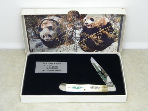 Case XX Bradford PA USA 1990 White Bone W154 SS Giant Panda Endangered 1 Blade Trapper Knife in Box