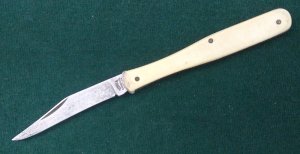 Utica Cutlery Company – Baseball Bat Knife