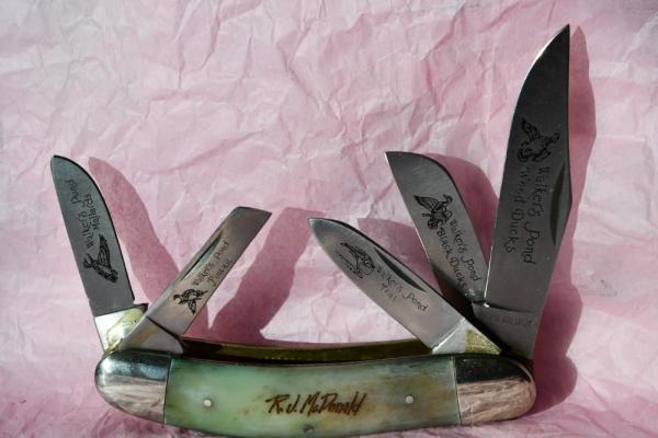 Waterfowler's Delight! 5 blade Sowbelly each blade etched with different waterfowl