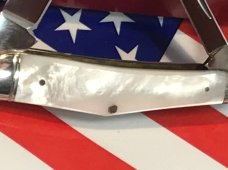 Queen Cutlery Hump Back / Balloon Whittler w/ Beautiful Mother of Pearl Handles -NOS in Orig Box