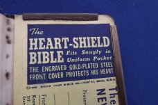  RARE US Army, USMC, Marine, NAVY,   WWII HEART SHIELD POCKET BIBLE Antique GI Book