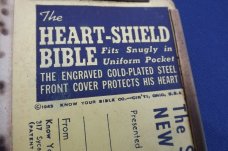  RARE US Army, USMC, Marine, NAVY,   WWII HEART SHIELD POCKET BIBLE Antique GI Book