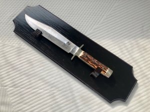 Bulldog 15 1/2” Genuine Samber Stag Bowie Knife with Wall Stand Solingen Germany 