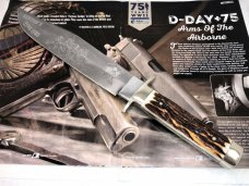 Bulldog 15 1/2” Genuine Samber Stag Bowie Knife with Wall Stand Solingen Germany 