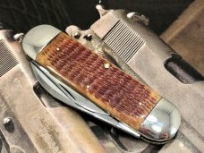 Case Classic Prototype Sunfish 2050 Brown Rogers Bone Toenail Knife w/ Elephant Etch Super Rare 