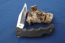 Discontinued Kershaw  Black Colt II 1045 Folding lock-back pocket knife. Made in Japan!  VERY sharp!