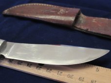 Queen Fixed Blade 