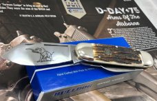 Bulldog CRISP ELEPHANT ETCH AMAZING STAG Sunfish Elephant Toe Knife. New with 2-piece Box