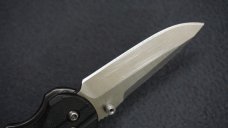 + BENCHMADE USA 903 MINI AXIS-STRYKER - G10 & PLAIN SATIN BLADE - FACTORY RECONDITIONED/DISCONTINUED