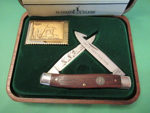 Schrade Cutlery 1990/91 Federal Duck Stamp Muskrat Model DS4 Schrade Cutlery 1990/91 Federal Duck Stamp Muskrat Model DS4