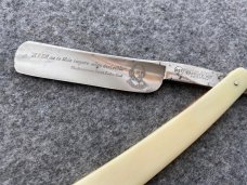   SHAKESPEARE Straight Razor 