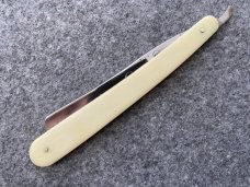   SHAKESPEARE Straight Razor 