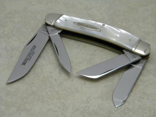 Winchester Trademark USA 1998 Pearl 4849 Sowbelly Knife