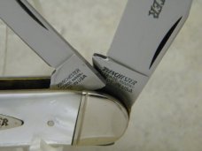 Winchester Trademark USA 1998 Pearl 4849 Sowbelly Knife