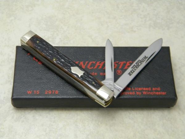 Winchester Trademark USA 1989 Jigged Bone 2978 Small Doctor's Knife in Box Winchester Trademark USA 1989 Jigged Bone 2978 Small Doctor's Knife in Box