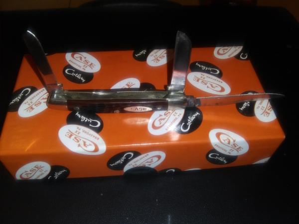 Beautiful 3 blade Case XX Beautiful 3 blade Case XX