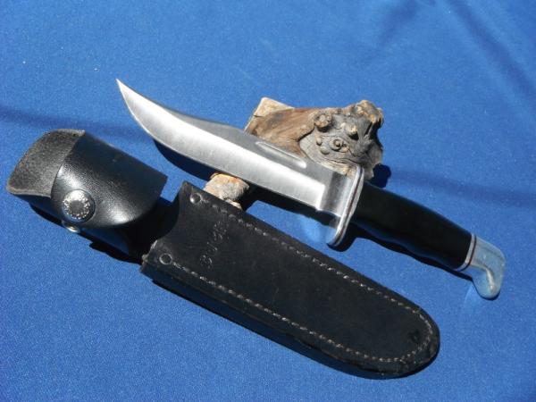 Vintage Buck 119 Fixed Blade Knife In Original Sheath. Made in the USA!!! Vintage Buck 119 Fixed Blade Knife In Original Sheath. Made in the USA!!!