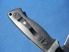 Spyderco Vallotton Sub-Hilt CPM-S30V Folding Knife C149GP