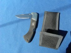 Lock-back Folder by Pacific Cutlery. Seki Japan Folding lock back knife. / P.C. Co. before Benchmade