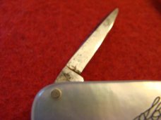 Remington 4-Blade Shadow Sleeveboard Lobster Knife Pattern R7364. Genuine Pearl Handles. 1920-1939 