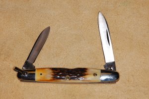 Case equal end pen knife