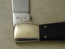 Case XX SS USA BCH1050 Buffalo Horn Folding Hunter Coke Bottle Knife and 1 oz Silver Coin in Box