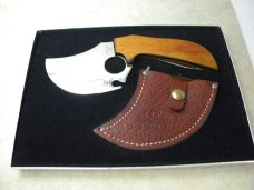 Case XX SS USA 9 Dot (1981) Wood Caribou Skinner Knife and Sheath - NIB