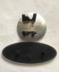 AUTO FORD EMBLEM PLUS MERCUTRY COUGAR EMBLEM