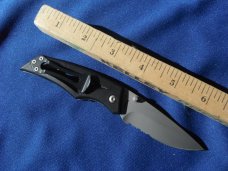 GERBER Vector knife Serrated Edge folding pocket knife  Model 8452   NOS/NIB
