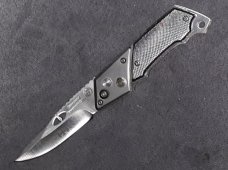 Asian switchblade