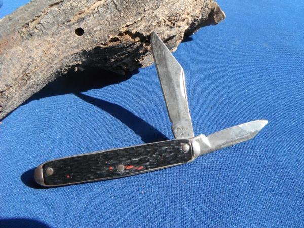 Vintage Ideal pocket knife Made in the USA! Vintage Ideal pocket knife Made in the USA!
