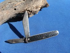 Vintage Ideal pocket knife Made in the USA! 