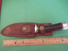 Randall Brown Button  Alaskan Skinner Model 11-5