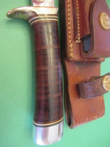 Randall Brown Button  Alaskan Skinner Model 11-5